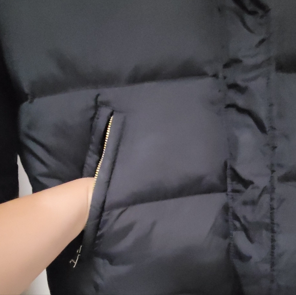 Cropped Puffer Jacket - Picture 4 of 5